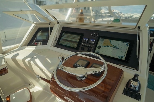 Spencer 43 Express Yacht For Sale