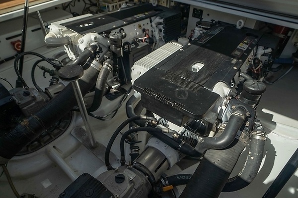 Spencer 43 Express Yacht For Sale