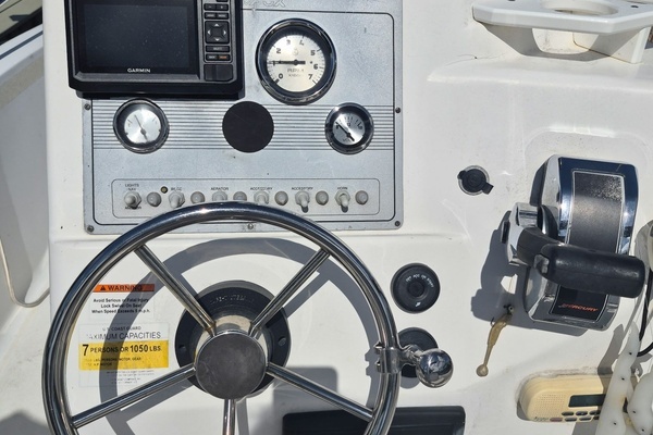 Photo of the 2006 Sea Fox 197 Center Console