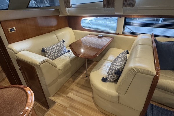 46ft Carver Yacht For Sale