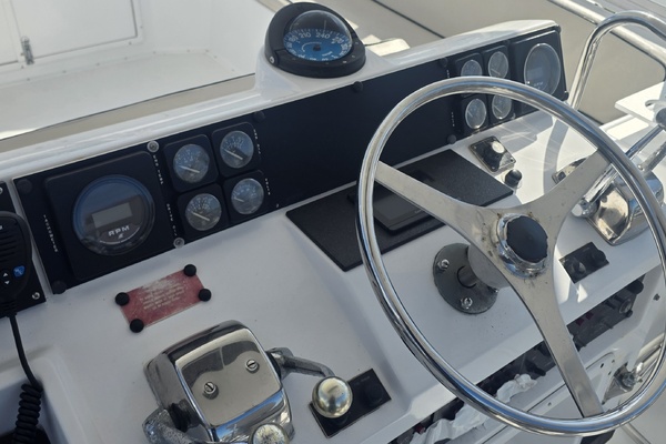 Reelin   amp  Rockin  52ft Hatteras Yacht For Sale