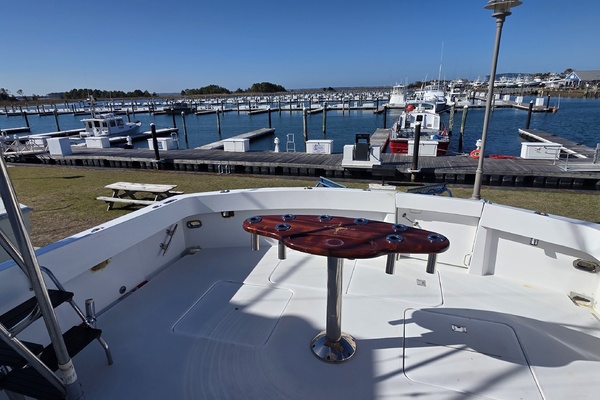 Reelin   amp  Rockin  52ft Hatteras Yacht For Sale