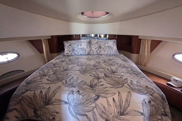 MI RINCON 39ft Silverton Yacht For Sale