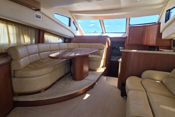 MI RINCON 39ft Silverton Yacht For Sale