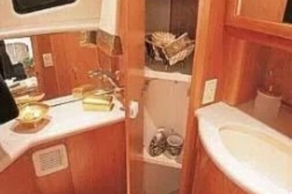 MI RINCON 39ft Silverton Yacht For Sale