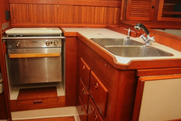 Morning Star 34ft Sabre Yacht For Sale