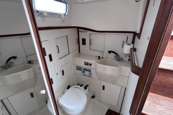 Morning Star 34ft Sabre Yacht For Sale