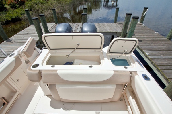 27ft Grady White Yacht For Sale