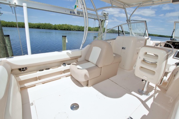 27ft Grady White Yacht For Sale