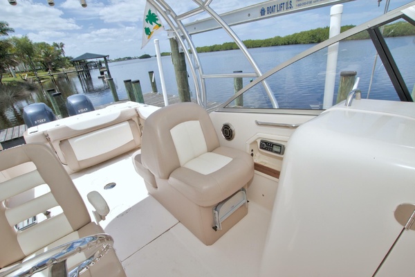 27ft Grady White Yacht For Sale