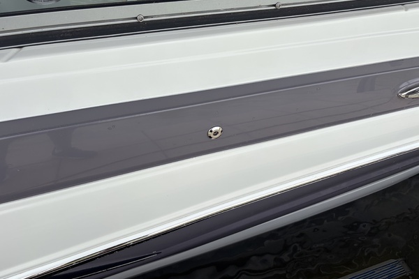 2018 Crownline 30