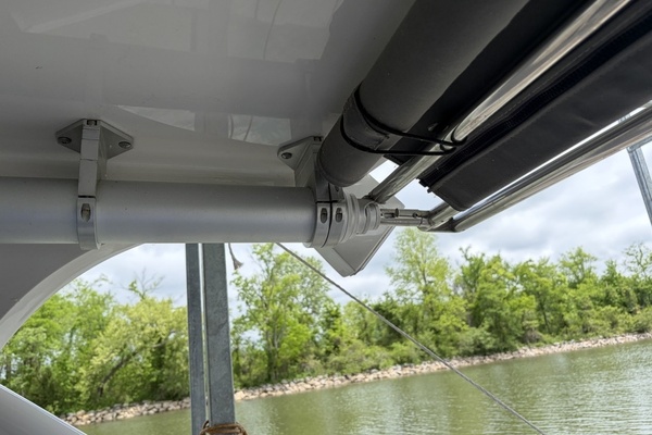 30ft Crownline Yacht For Sale