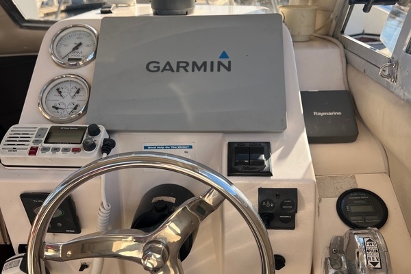 Shamrock Mackinaw 270 Yacht For Sale