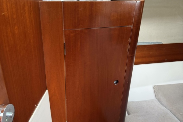 PLEIADES 32ft Beneteau Yacht For Sale