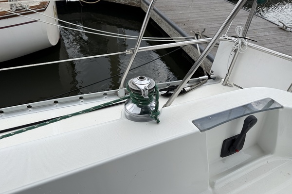 PLEIADES 32ft Beneteau Yacht For Sale