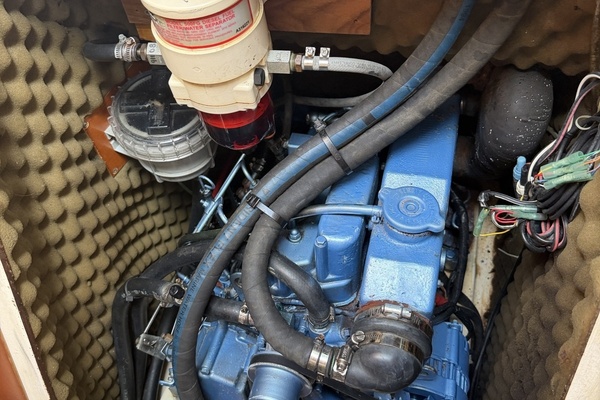 PLEIADES 32ft Beneteau Yacht For Sale