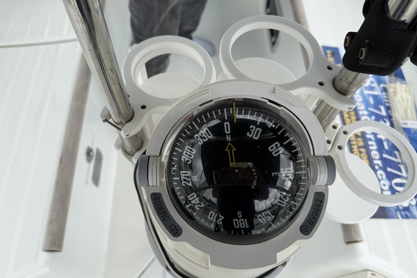 PLEIADES 32ft Beneteau Yacht For Sale