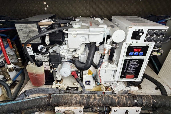 28ft Sea Ray Yacht For Sale