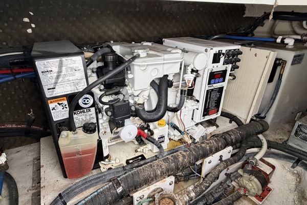 28ft Sea Ray Yacht For Sale