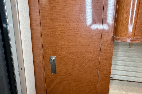 28ft Sea Ray Yacht For Sale