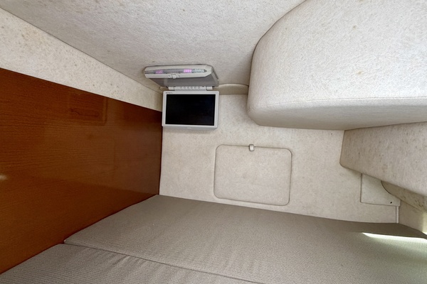 28ft Sea Ray Yacht For Sale