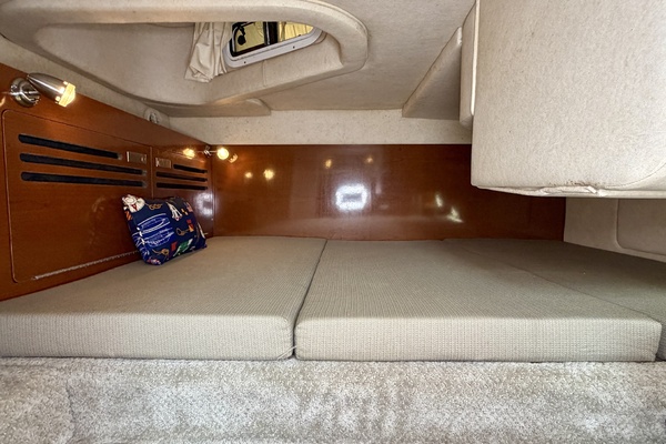 28ft Sea Ray Yacht For Sale