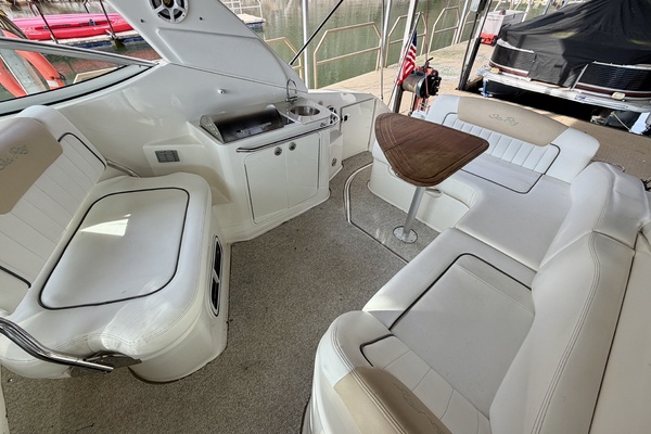 28ft Sea Ray Yacht For Sale