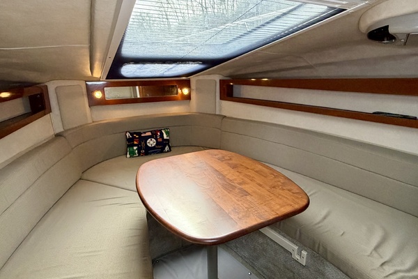 28ft Sea Ray Yacht For Sale