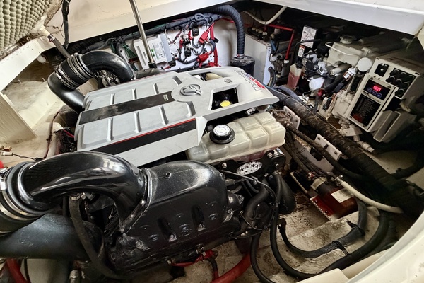 28ft Sea Ray Yacht For Sale