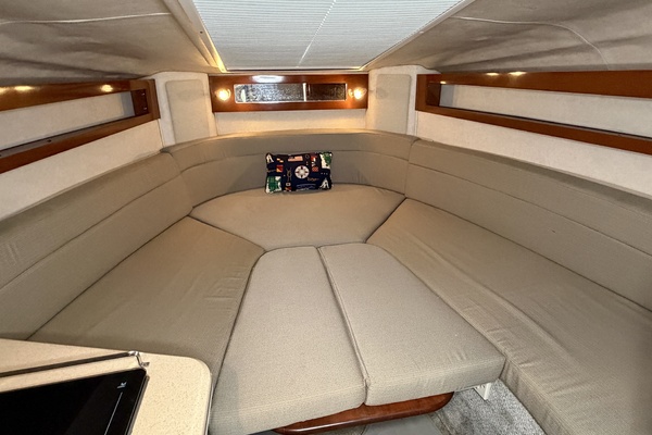 28ft Sea Ray Yacht For Sale