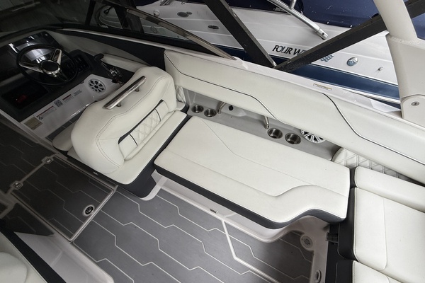 24ft Regal Yacht For Sale