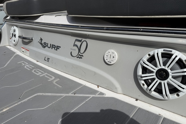 24ft Regal Yacht For Sale