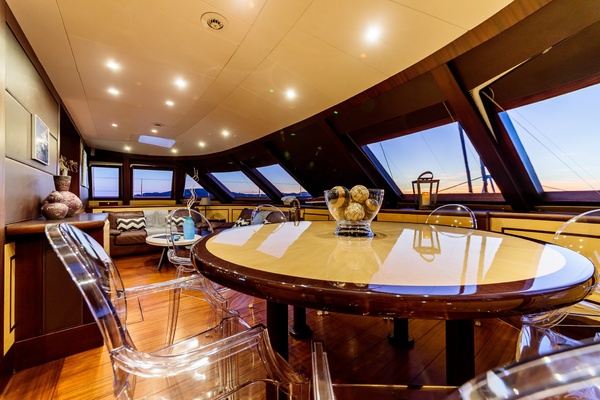 Main Salon Dining