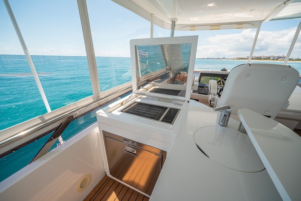 PATRIOT 68ft Princess Yacht For Sale