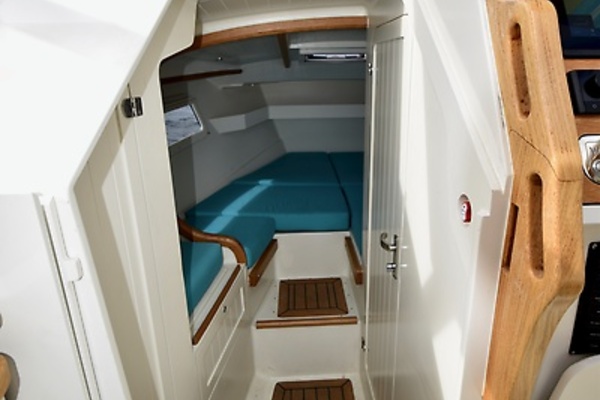 Whisper 30ft Swallow Yacht For Sale