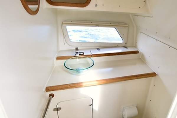 Whisper 30ft Swallow Yacht For Sale
