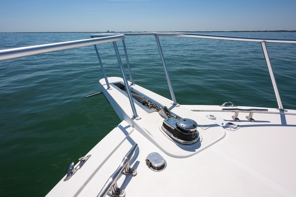 1998 Viking 47