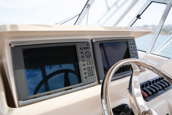 DEVY DO 33ft Grady White Yacht For Sale