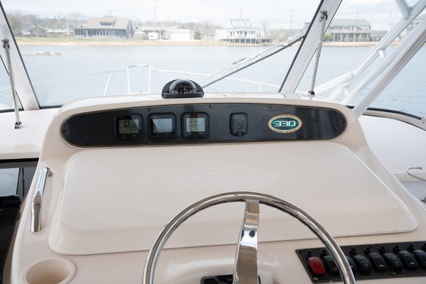 DEVY DO 33ft Grady White Yacht For Sale