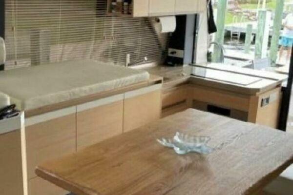 Off Leash 45ft Greenline Yacht For Sale