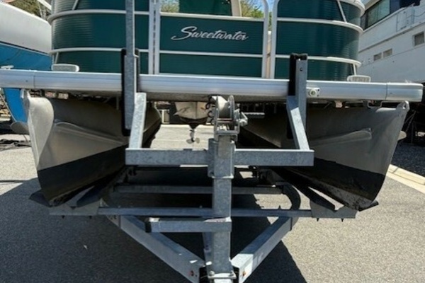 21ft Sweetwater Yacht For Sale