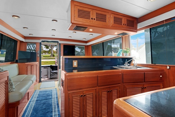 1999 Offshore Yachts 48