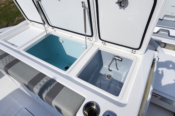 47ft Cape Horn Yacht For Sale