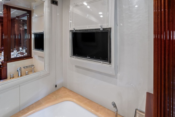 INCOGNITO 130ft Mangusta Yacht For Sale