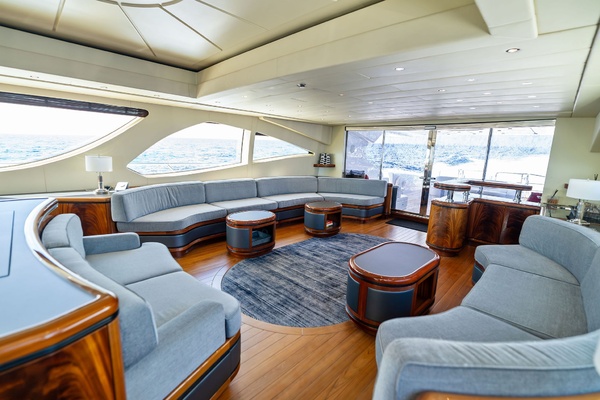 INCOGNITO 130ft Mangusta Yacht For Sale