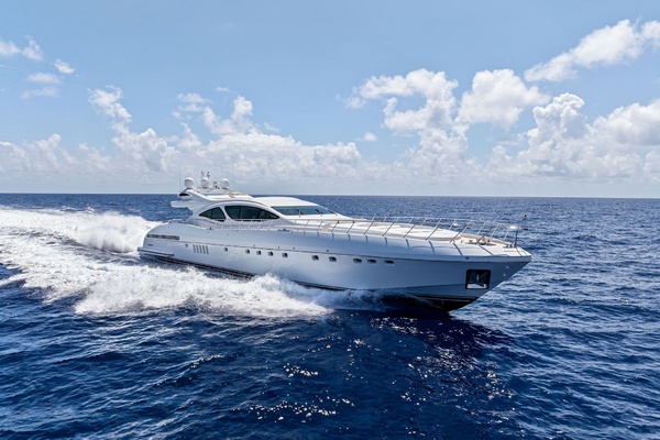 INCOGNITO 130ft Mangusta Yacht For Sale