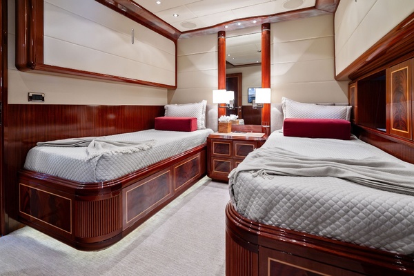 INCOGNITO 130ft Mangusta Yacht For Sale