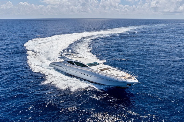 INCOGNITO 130ft Mangusta Yacht For Sale