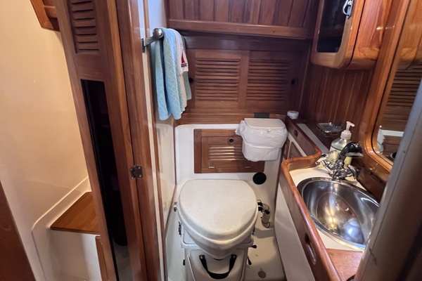 AVALON 38ft Cabo Rico Yacht For Sale