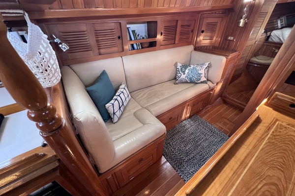 AVALON 38ft Cabo Rico Yacht For Sale